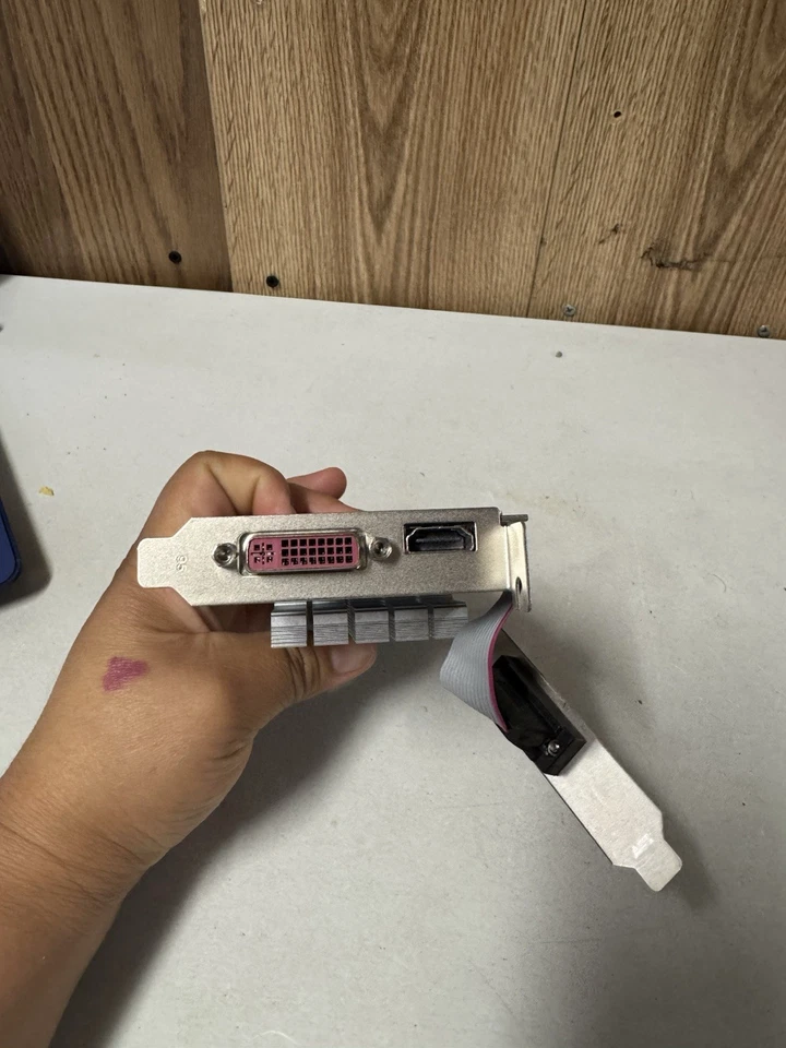 AMD Radeon HD 6450 1GB DDR3 Low Profile Graphics Card - Tested Working - Image 2 of 3