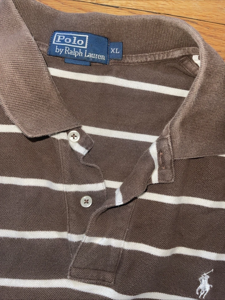 Camisa polo masculina Ralph Lauren XL marrom branca listrada manga curta polo pônei - Imagem 4 de 4