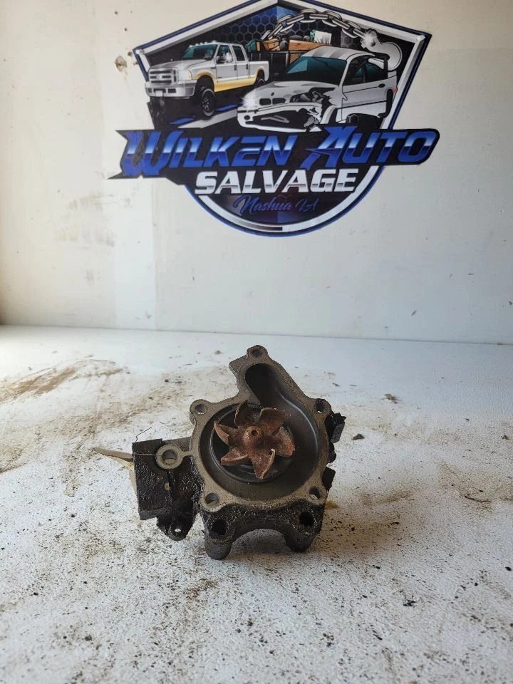 Bomba de refrigerante de 4 cilindros compatible con 93-02 MAZDA 626 1044621 Foto 2 de 2