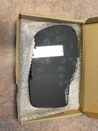 For 99-07 SILVERADO SIERRA TAHOE YUKON ESCALADE Mirror Glass Passenger Side