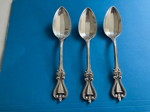 (3) Towle Old Colonial 1895 Pattern Sterling Silver "melon" spoons  5-1/2" -1903