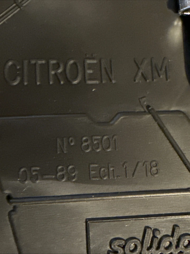 SOLIDO CITROEN XM Silver 1989 DIE-CAST CAR 1:18 SCALE 8501 New Open Box - Image 4 of 4