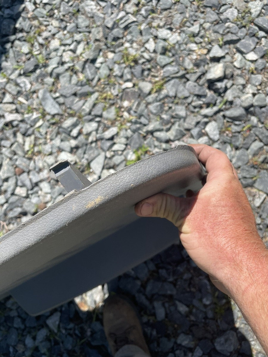 2008-2010 FORD F250 SD PICKUP Front Driver Door Trim Panel (Manual