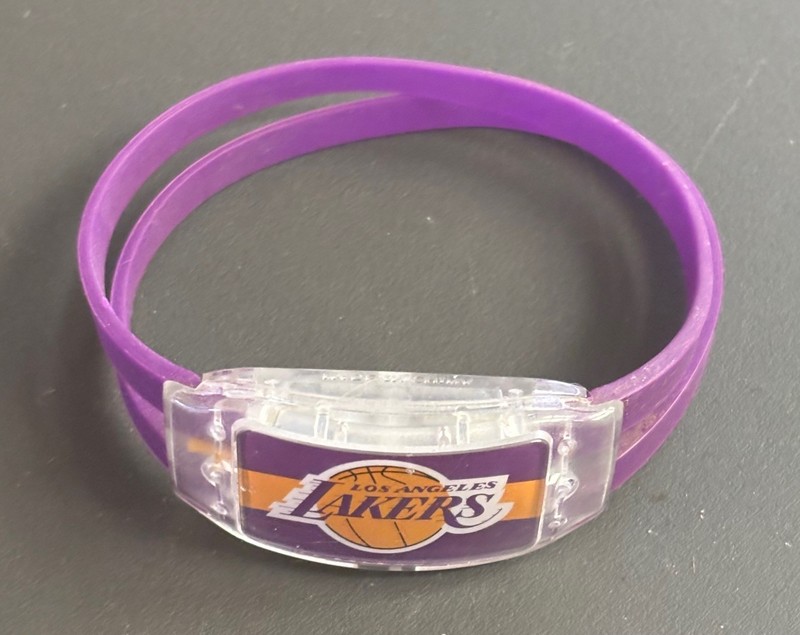 LA LOS ANGELES LAKERS Light Up Wristband