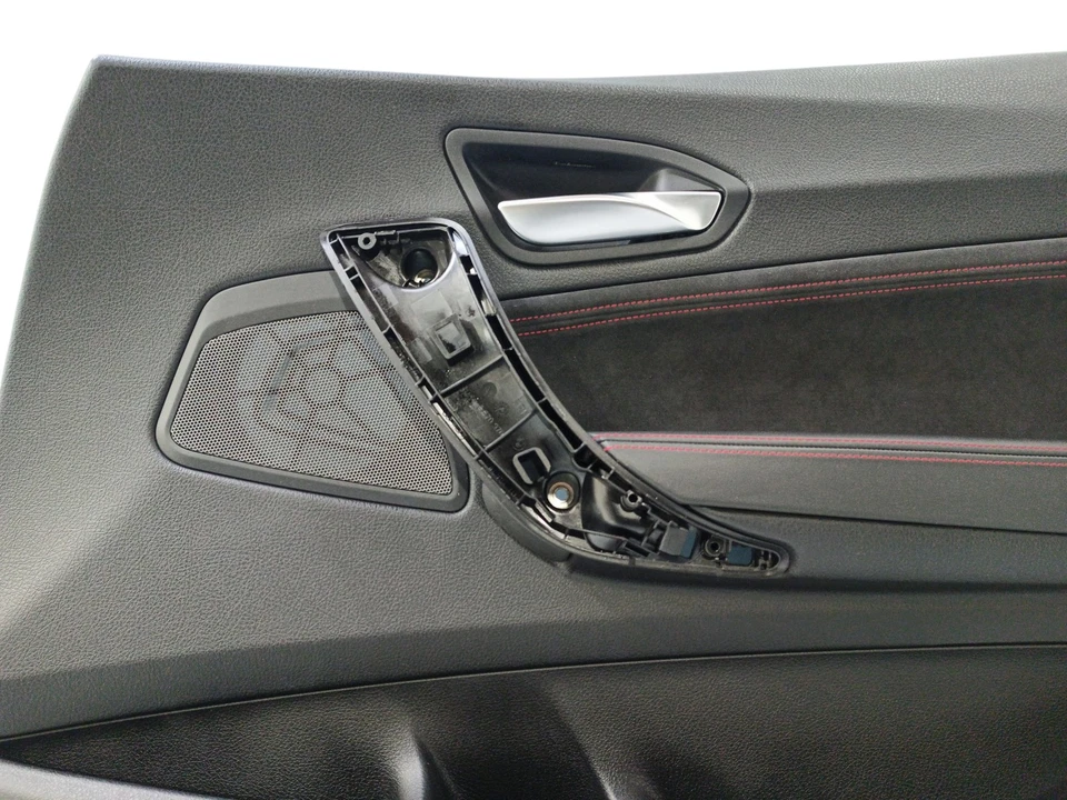 BMW OEM Panneau de porte cuir avant droit (CS) 8745592 F87 M2 LCI vin:7D55189 - Photo 4/4