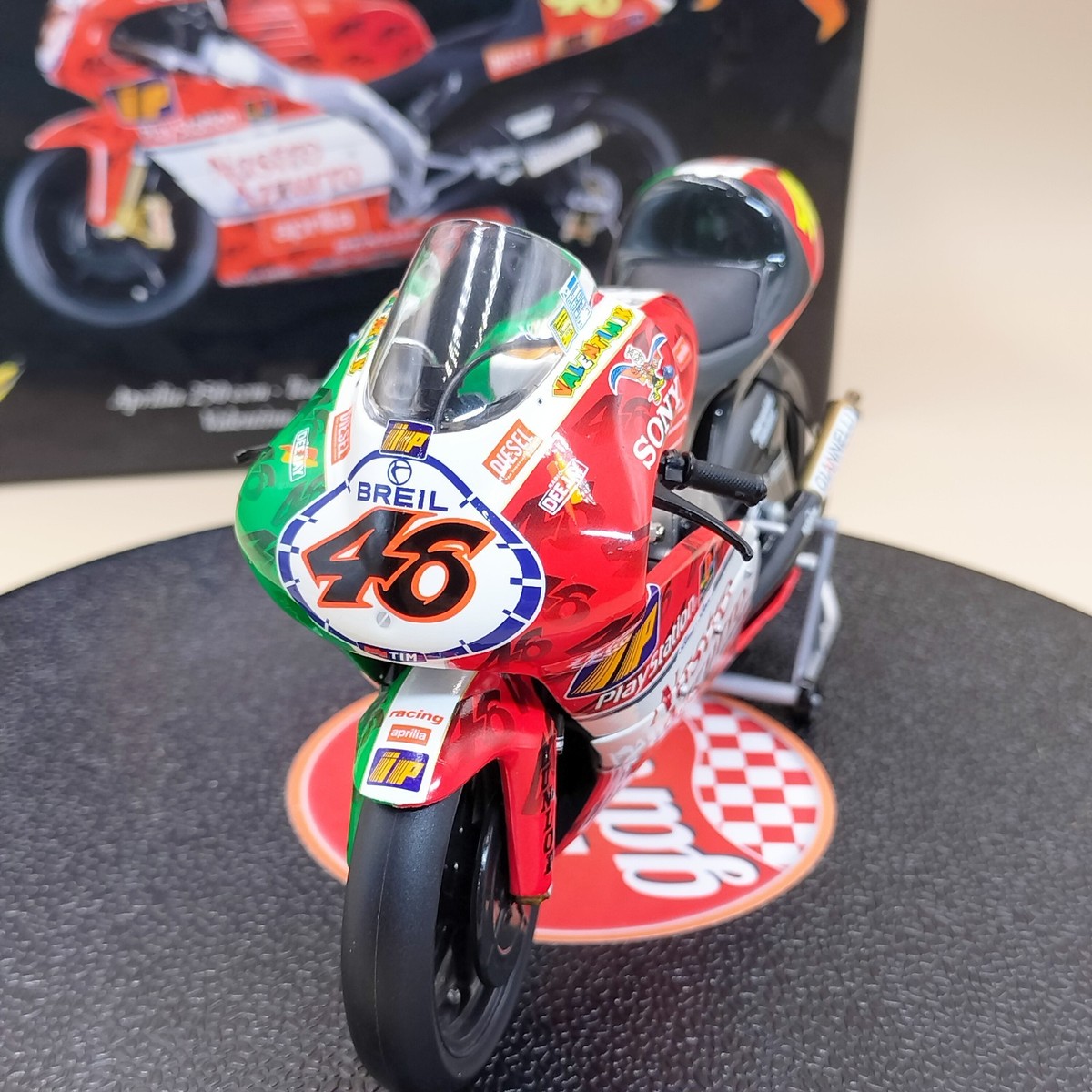 MINICHAMPS 1/12 Aprilia 250ccm Valentino Rossi #46 GP Imola 1999