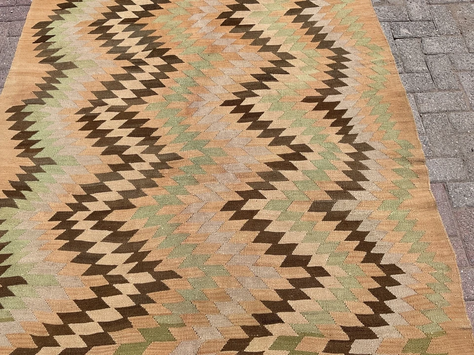 6 x 9 ft Handmade Soft kilim rug vintage kilim rug Turkish rug bedroom rugs - Image 4 of 4