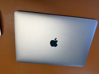 Apple MacBook Pro Retina A1989 13Zoll (256GB SSD, Intel Core i5, 8GB )2018 Touch