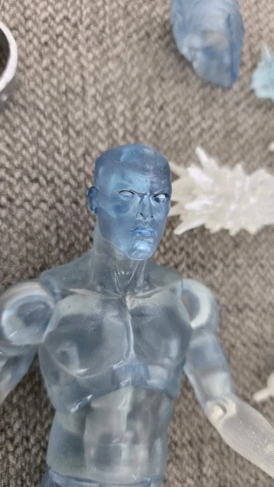 Figura 7" Diamond Select Toys, Marvel Select Iceman 100% Completa, Exhibida  Foto 3 de 3