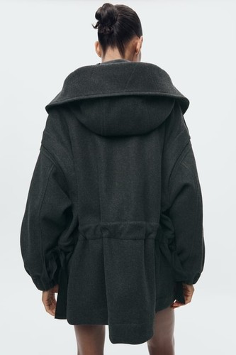 PARKA OVERSIZE ATADA NUEVA CON ETIQUETAS COLECCIÓN ZW M-L $129 - Imagen 4 de 17