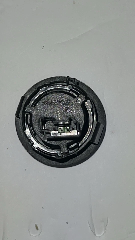 Interruptor de liberación de puerta levadiza ACDelco GM equipo original para Cadillac SRX 13-16 Foto 2 de 2