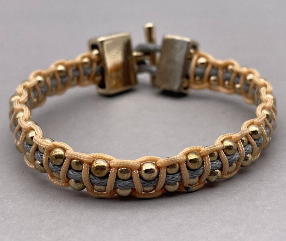 Pulsera Vivi Love Moda Cuentas Tono Dorado Cierre Palanca 7 Pulgadas Foto 2 de 4