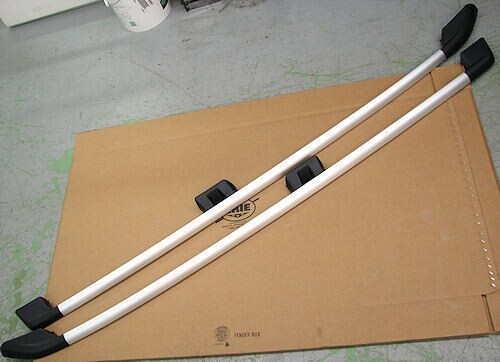 Volvo OEM Silver Aluminum Roof Rack Euro Rails for Volvo V70 XC70 01-07 - Picture 1 of 6