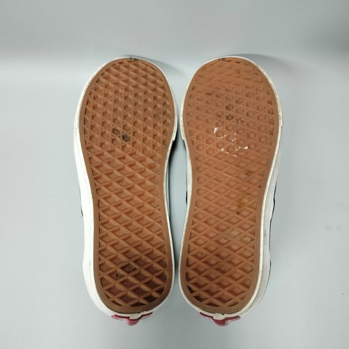 VANS Off The Wall Black Classic Slip On Sneakers Shoes Women 7.0 Men 5.5 - Picture 6 of 7