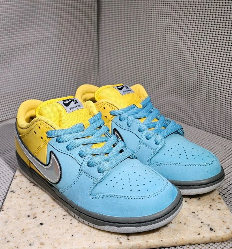 Nike SB Dunk Low Wolf Grey Gum for Sale - Authenticity Guaranteed Nike SB Dunk Low Wolf Grey Gum for Sale - Authenticity Guaranteed