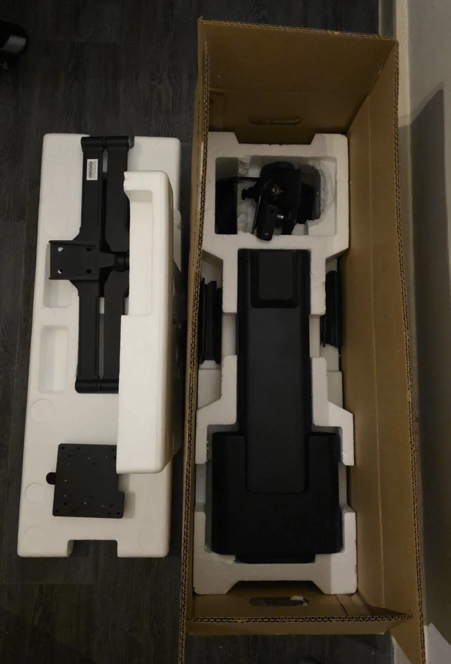 Ergotron TRACE monitor Mount - Image 3 of 4