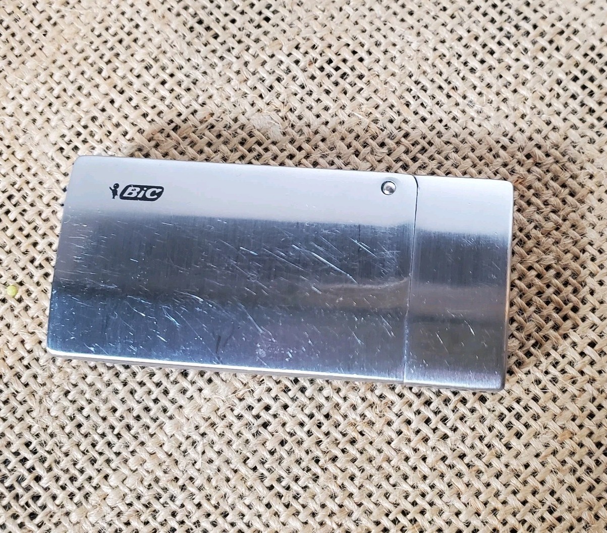 Hard Metal Flip Top Carry Case -used