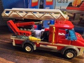 Lego city fire 60003  Fire Emergency  99% complete w/box and manuals READ