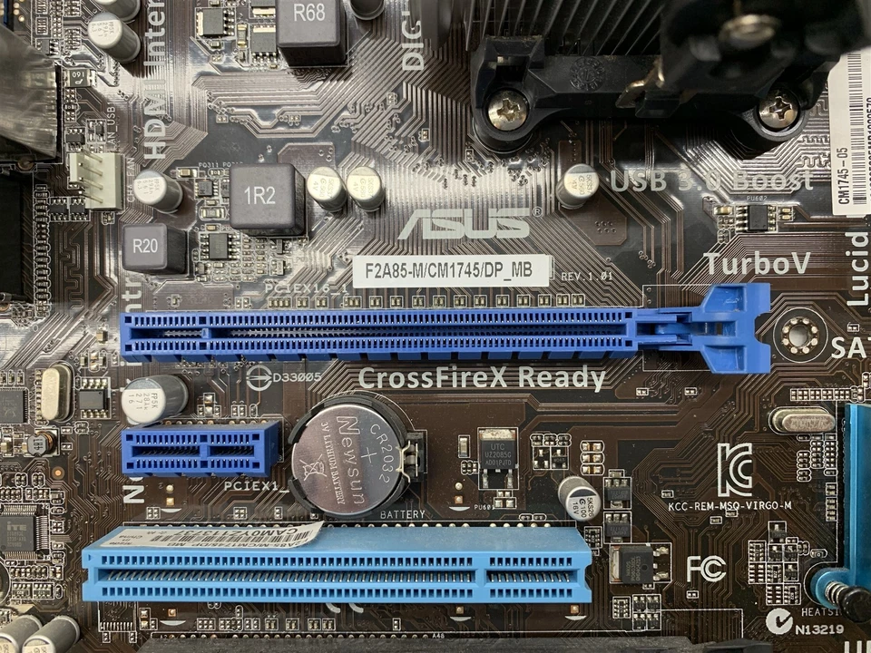 ASUS F2A85-M Motherboard & CPU Combo M-ATX FM2 AMD A8-5500 3.20GHz 12GB RAM I/O - Image 3 of 4