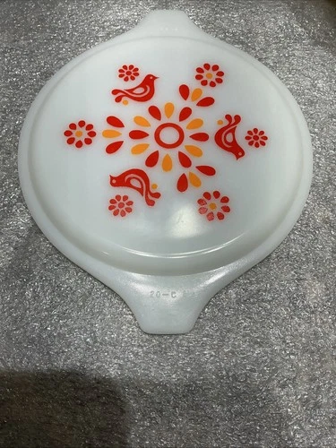Pyrex Friendship Pattern Lid 20-C8 Handles Opal Glass Red/Orange
