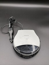 Aiwa XP-570 EASS Black Silver Portable Compact Disc Player w Car Adapter Works