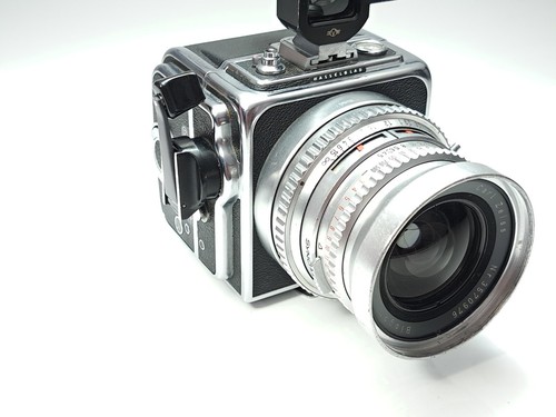 Hasselblad SWC Super Wide Camera Carl Zeiss Biogon 38mm - Foto 2 di 9