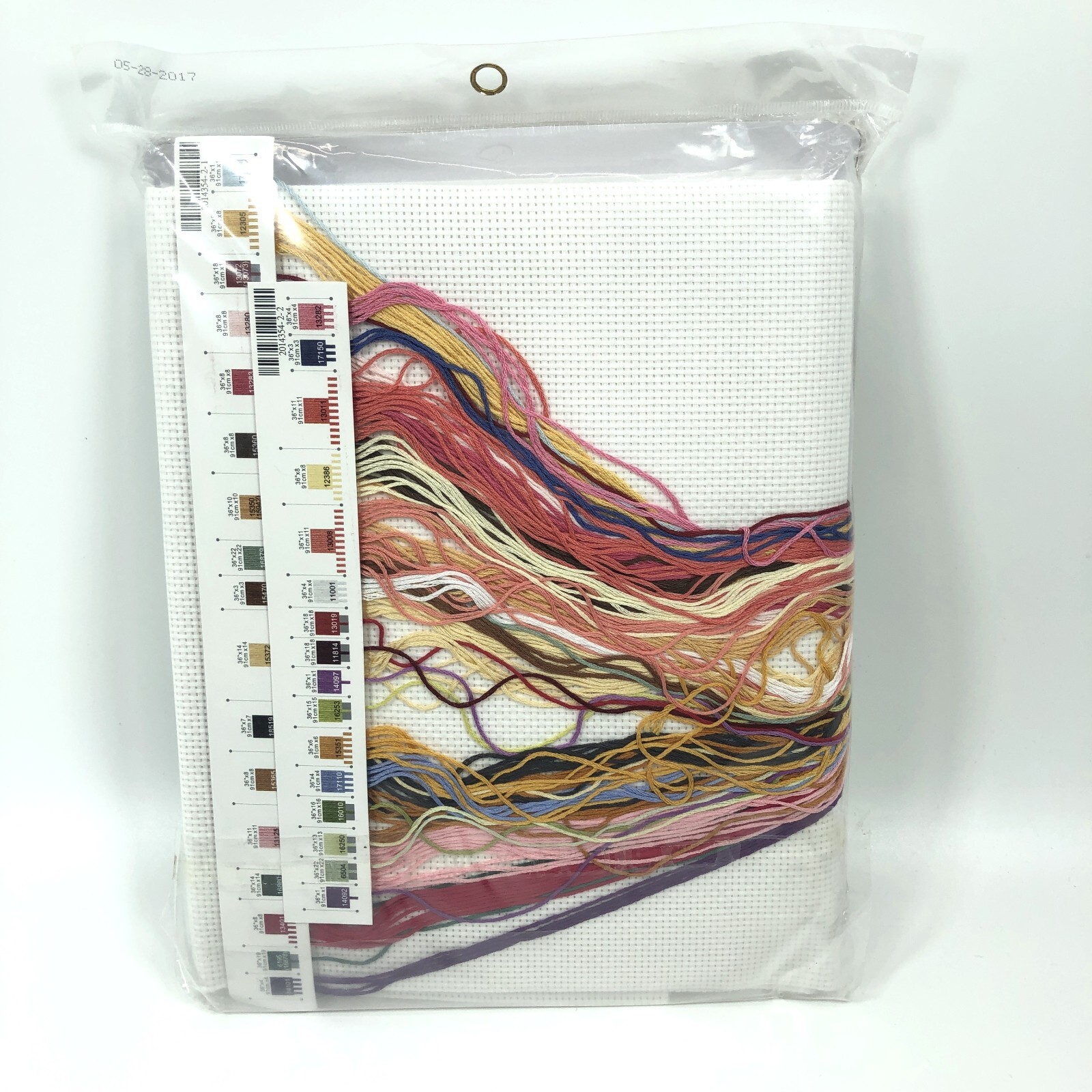 NEW Dimensions Holiday Harmony Tree Skirt Counted Cross Stitch Kit 45" Round eBay