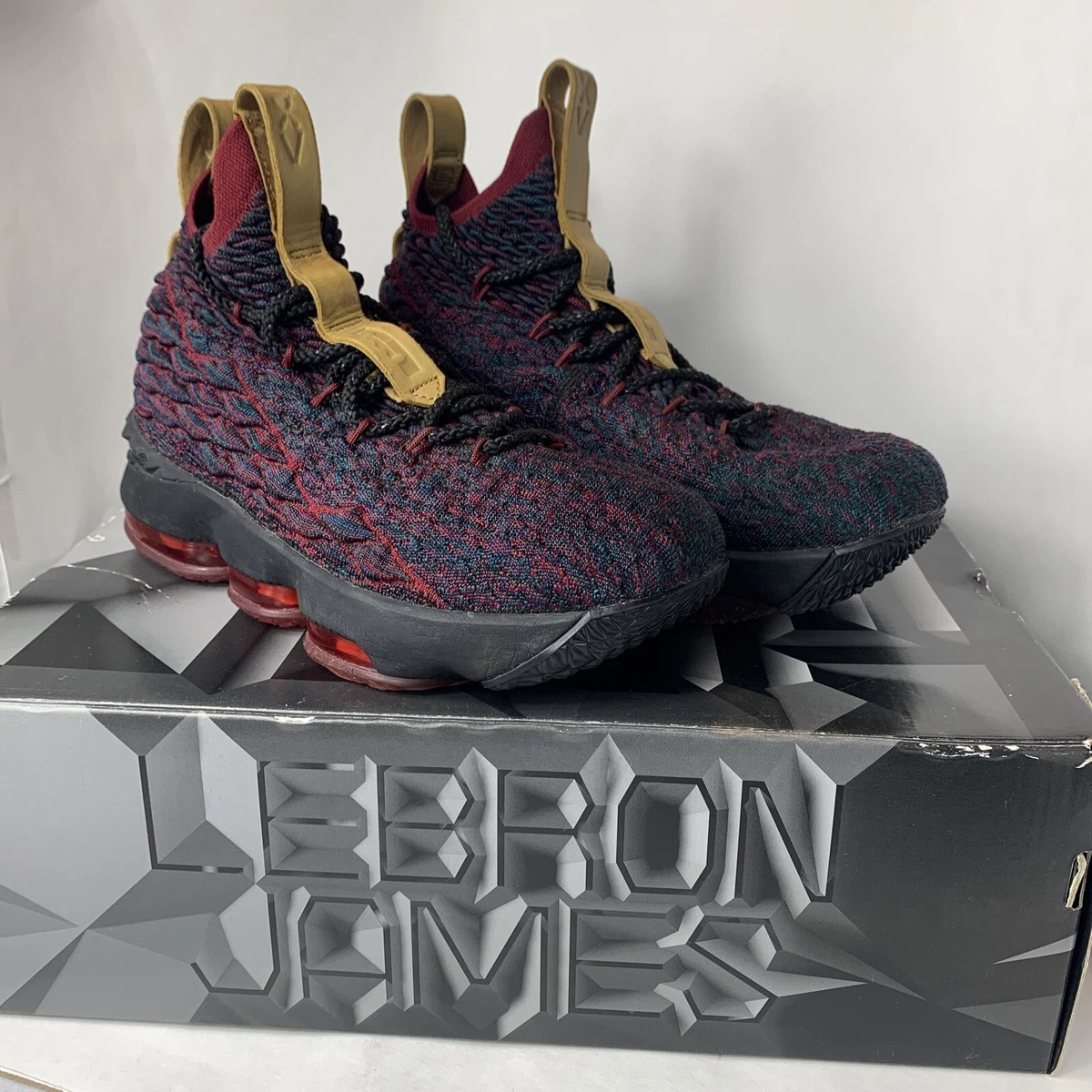 Lebron 15 dark store atomic teal