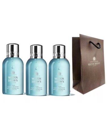 Molton Brown Coastal Cypress & Sea Fenchel Bath & Shower Gel 3 x 100 ml & Geschenktüte
