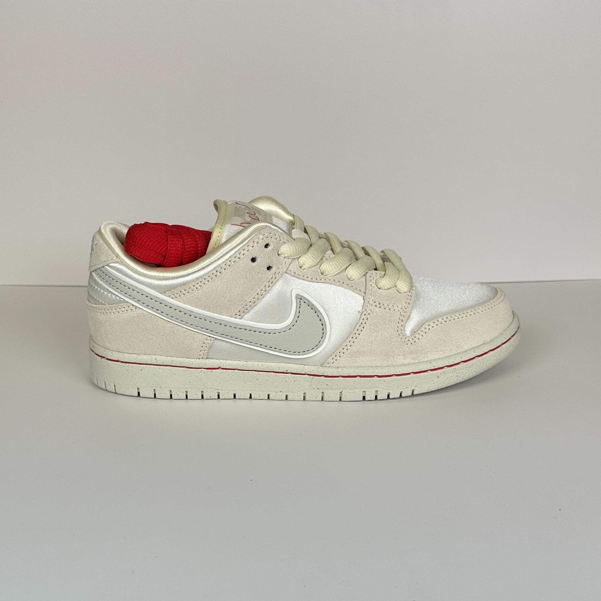 新品未使用nike dunk sb prm city of love 27 Nike Dunk Low Premium SB 