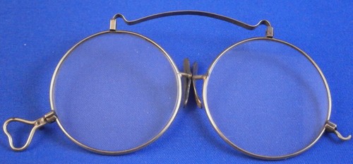 Lustige goldfarbene Pince Nez Klappbrille Brille mit Etui eyeglasses