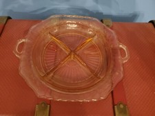 Vintage Różowe szkło depresji podzielone 9-calowy talerz Relish Dish