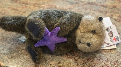 Stuffed Animal House Sea Otter Plush 13'' W Purple Starfish 2016 W Tags Attached