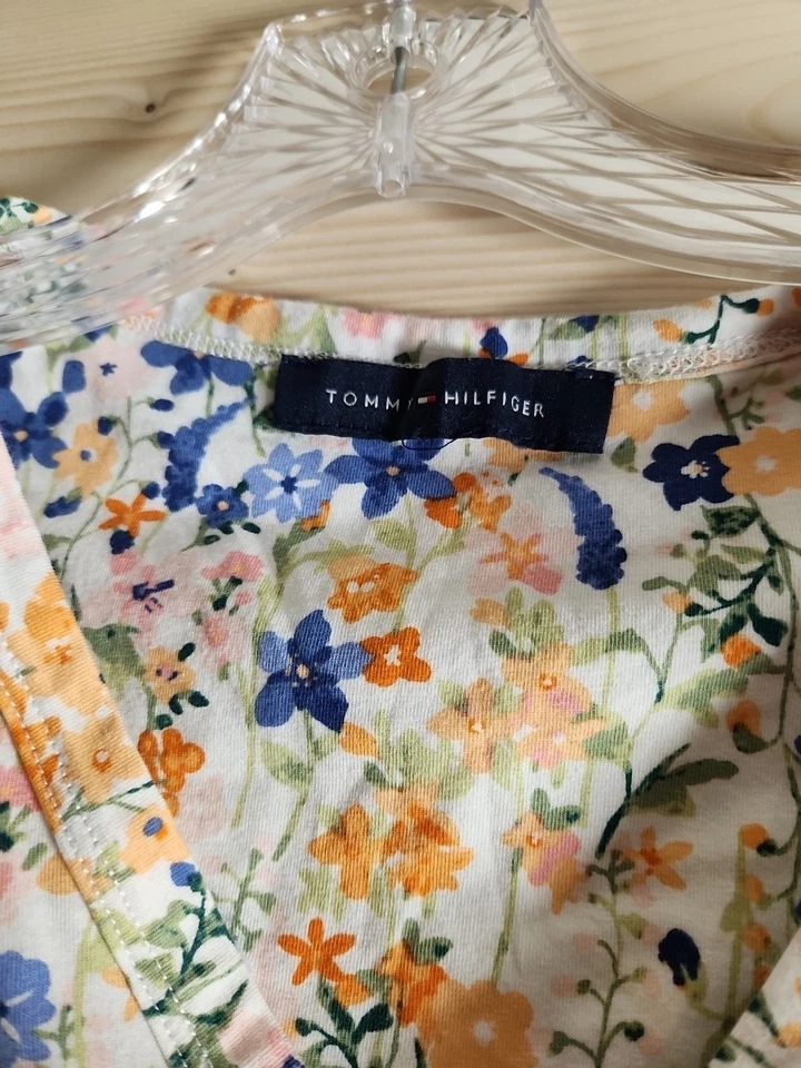 Tommy Hilfiger M stretch Short Sleeve Floral Blouse Multi-color - Image 2 of 3