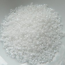 15/0 TOHO Seed Beads White Luster 10 Grams Beads No. 121