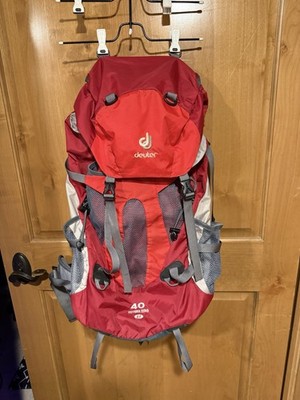 Deuter 40 Future Zero Backpack Red