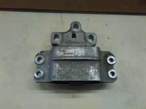 VW TIGUAN (5N_) 2.0 TDI Lagerbock, Motoraufhängung Getriebeseite 3C0199555AF