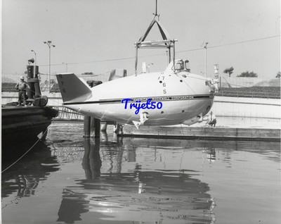 10x8 s/w Foto Rockwell Beaver IV ''Roughneck'' Tauchprüfung 1968