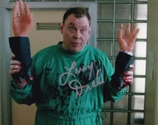 LARRY DRAKE signed Autogramm 20x25cm DR GIGGLES in Person autograph COA