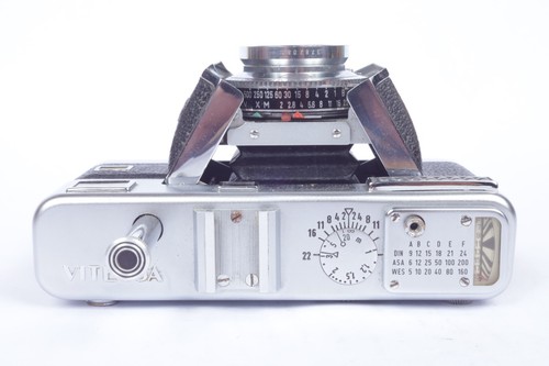 Voigtlander Vitessa L 35mm Rangefinder Camera w/ 50mm f/2 Ultron - Picture 5 of 8