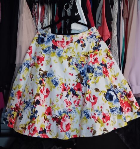 Vintage 50s Skirt A Line Rockabilly Floral Print … - image 1