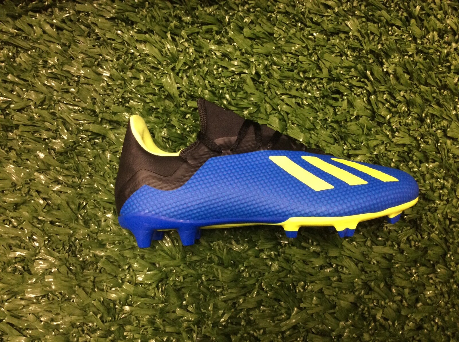 adidas men's x 18.3 fg soccer cleats