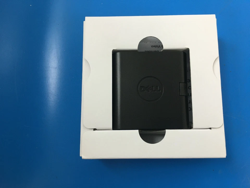 Dell Adapter USB-C - Image 2 of 3