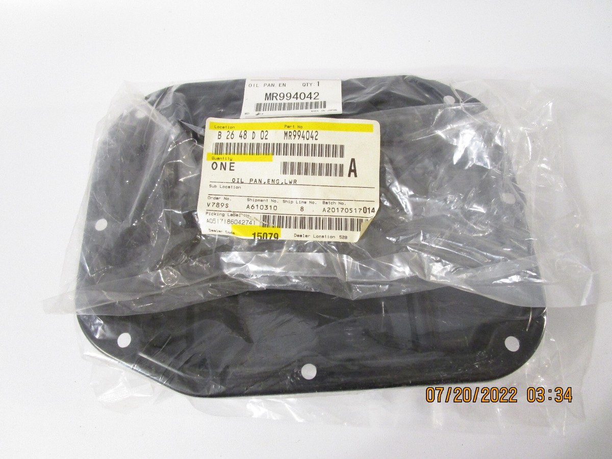 Genuine Mitsubishi OEM MR994042 Oil Pan | eBay 