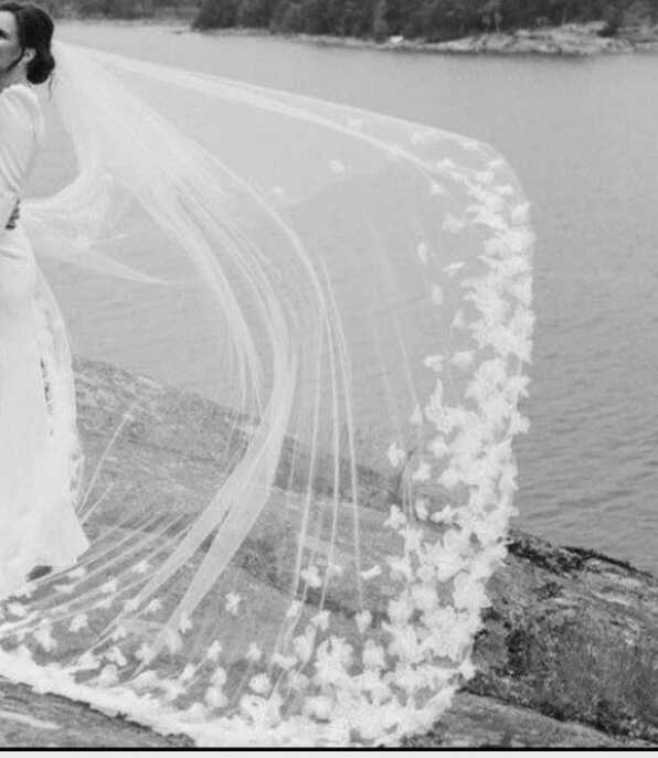 Nuevo Velo de Novia Largo Velo de Boda 3D Flores Flor Encaje Blanco Lujoso Novia Foto 3 de 4