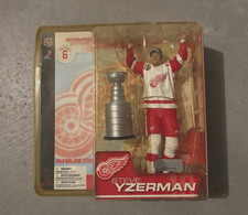 MCFARLANE STEVE YZERMAN DETROIT RED WINGS STANLEY CUP NHL HOCKEY FIGURE SERIES 6