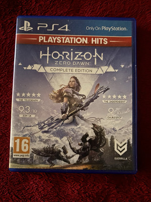 Horizon: Zero Dawn - Complete Edition (PS4, 2019)