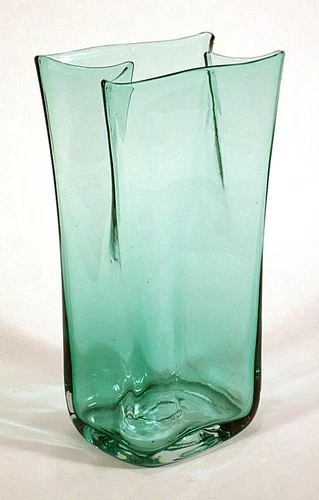 Vintage BLENKO Blown Glass PAPER BAG VASE 8813S Antique Green Seafoam