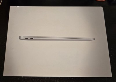 BUNDLE Apple MacBook Air 13'' M1 8GB RAM, 512GB SSD, 8C GPU (Silver, 2020, A2337)