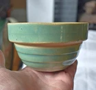 vintage McCoy Bee Hive mixing bowl ~ SMALL 5" ~ pottery bowl USA  BEAUTIFUL!